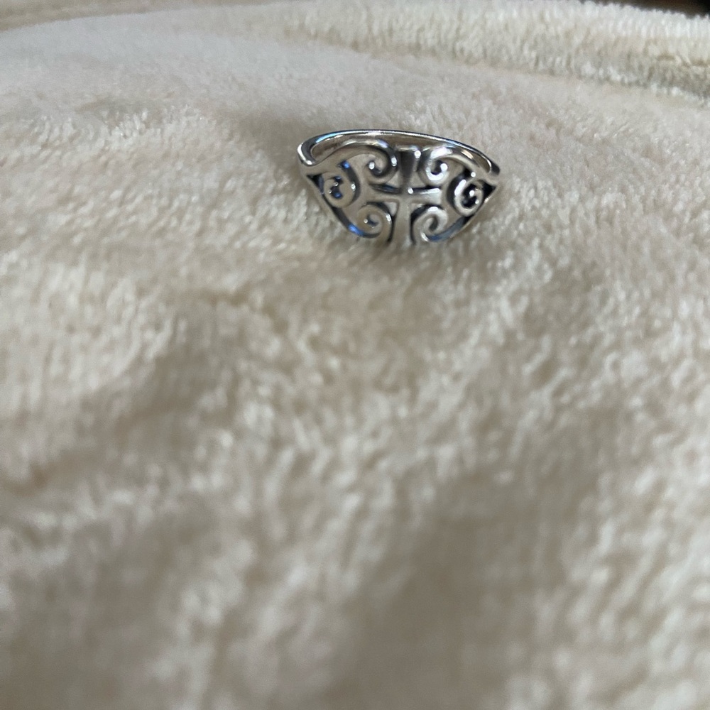 Scroll Cross Ring - image 1